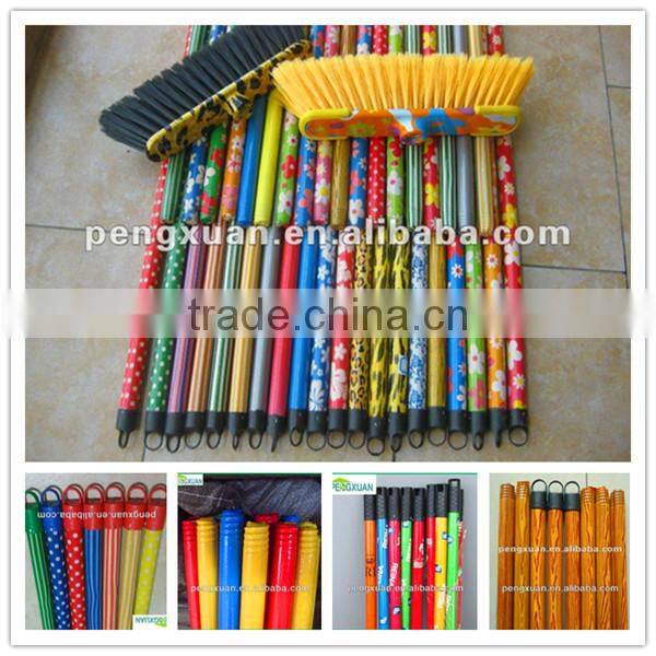2015 hot sale cleaning products Italy thread woodhandle for broom