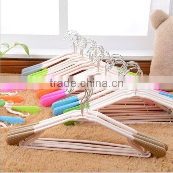 plastic hanger with metal hook/OEM plastic hanger with metal hool/OEM plastic hanger with metal hook manufacturer