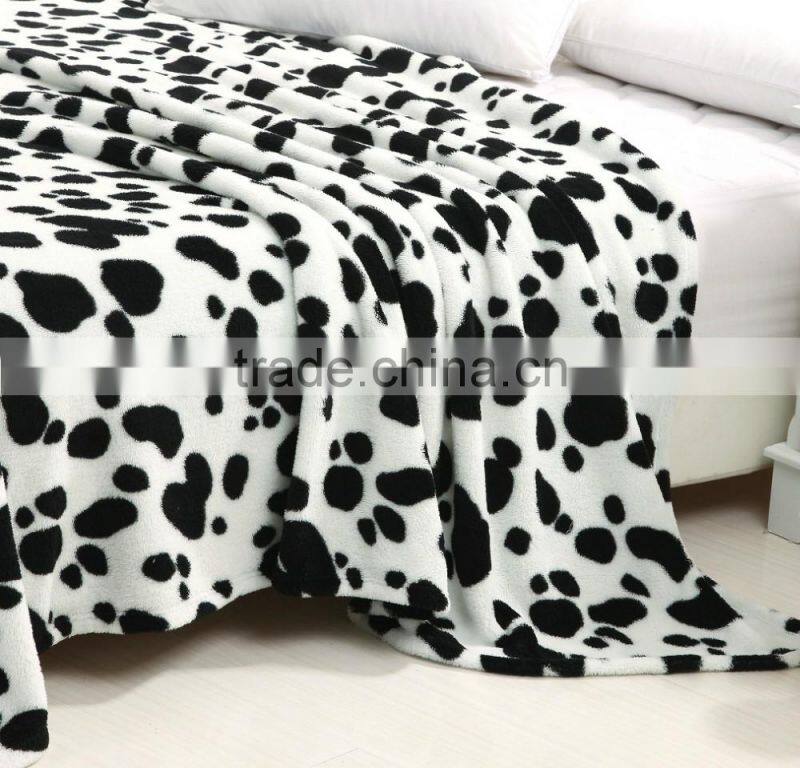 Walmart in cooperation Good quality Bed Blanket China wholesale spotty flannel fleece blanket