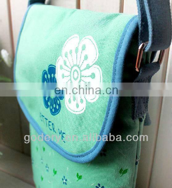 Fashional girls canvas messenger bag