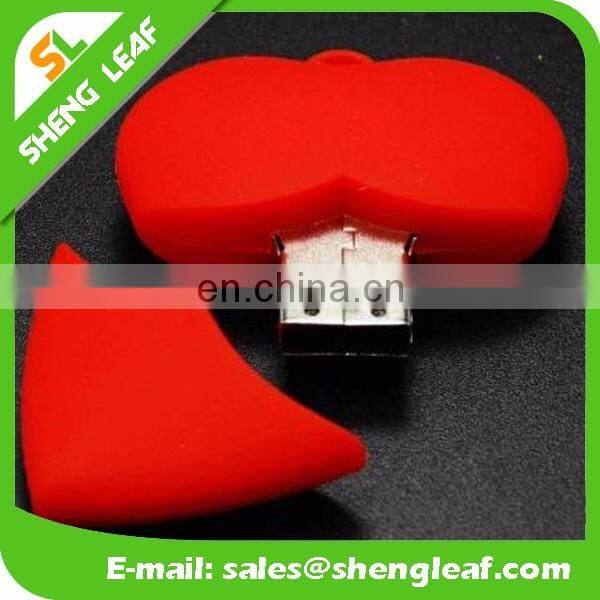 Customized pvc rubber Heart shaped usb flash drive for gifts