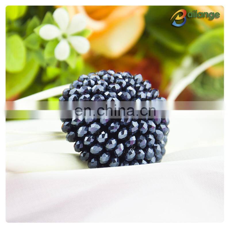 Ladies garment accessories fashion button wooden