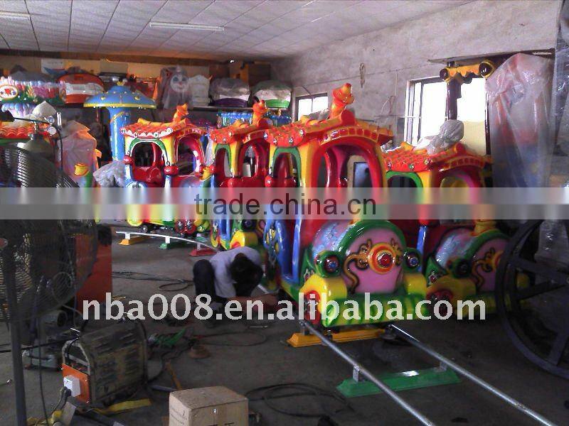 newly hot electric baby train/amusement kid ride on train