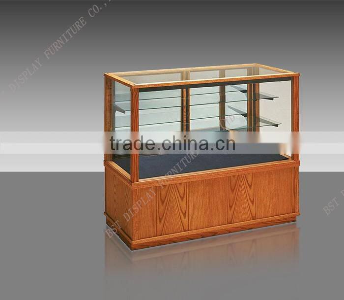 Cell Phone Case Display Counter