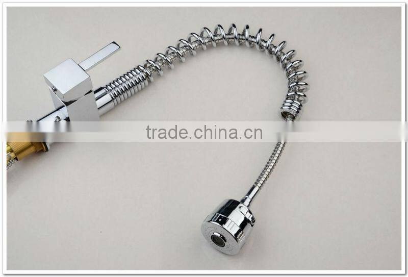 Round Spring Pull Out Kitchen Faucets Mixer QH0781