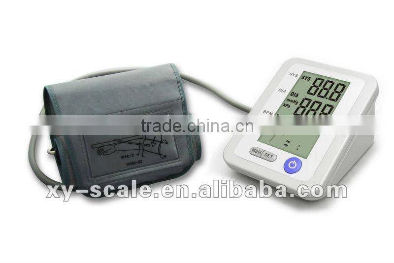 Arm blood pressure monitor, Low noise tech. Auto-Reading Blood Pressure Monitor Arm type