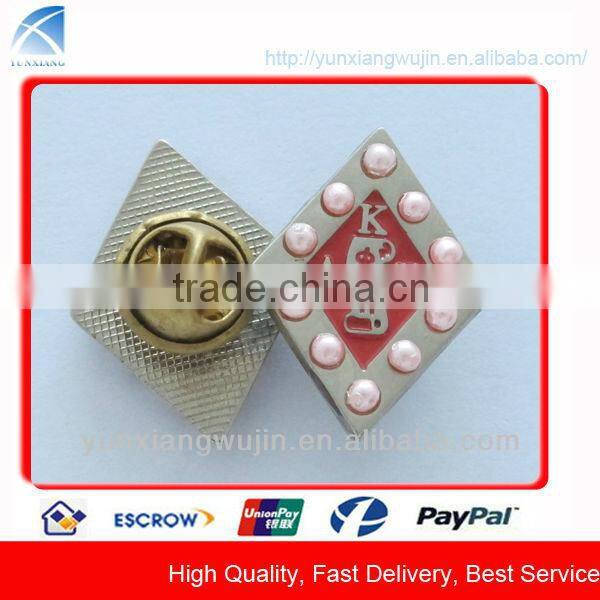 CD7988 Designer Triangle Gold Collar Clips for Dress