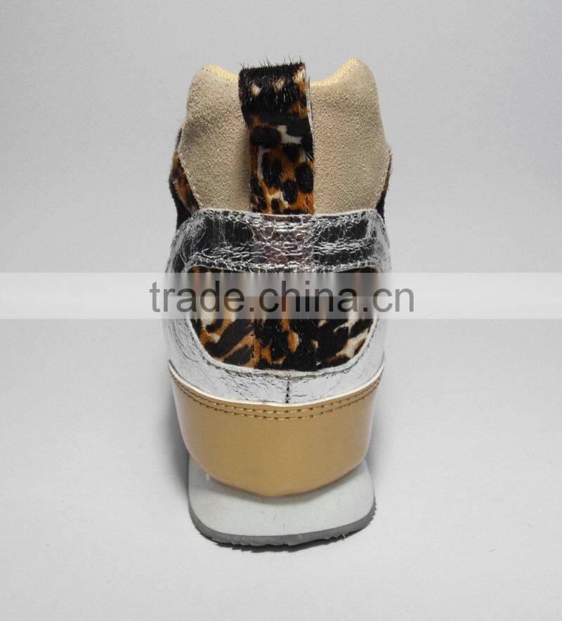 woman fashion Height increasing shoes