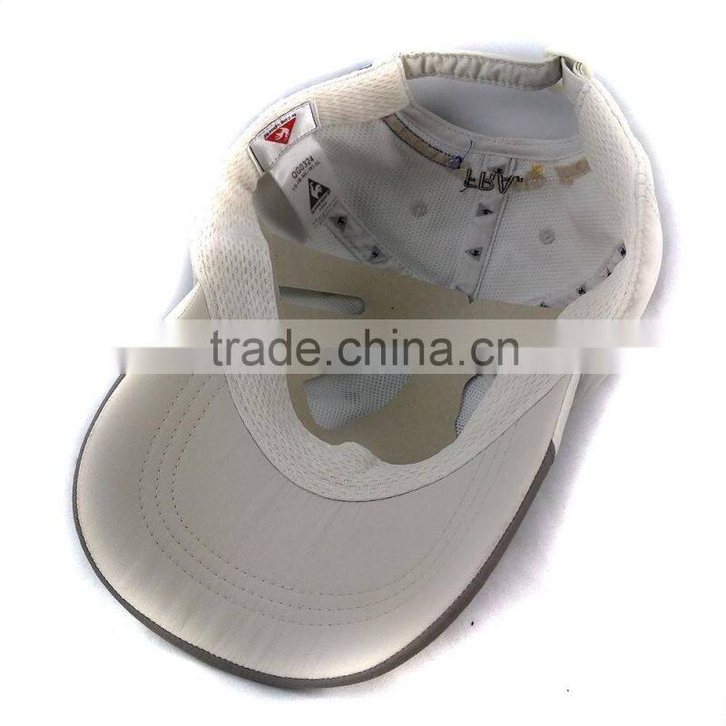 Custom Embrossed 100% cotton baseball hat plastic buckle cap