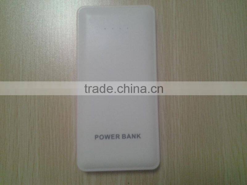20000mah power bank charging for smartphone