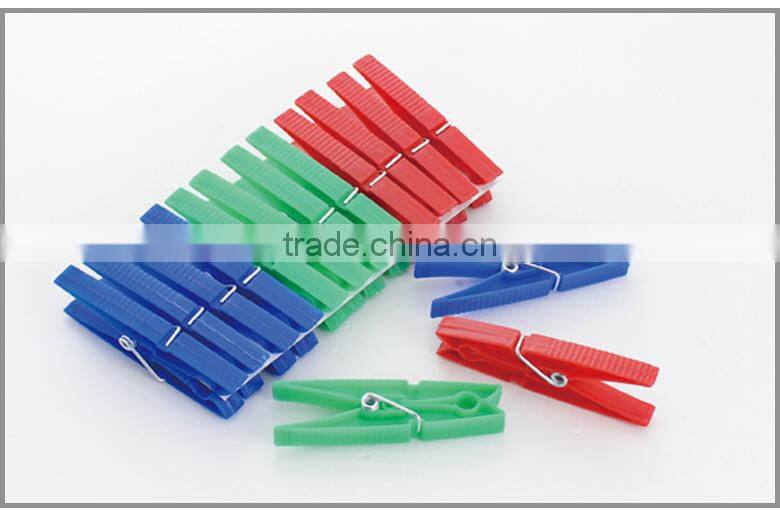 plastic clips for clothes / small clothes pegs/ plastic clothes clips XY0602