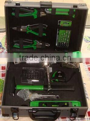 63pcs combination hand tools set with aluminum case