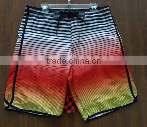 MENS PRINTED SHORT V682
