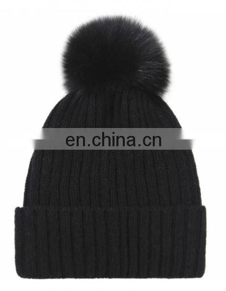 high quality grey knit acryl beanie hat 100% polyester fleece cap woven label