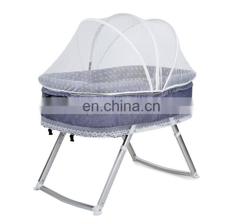 2018 OEM factory foldable infant baby bed with swinging cradle