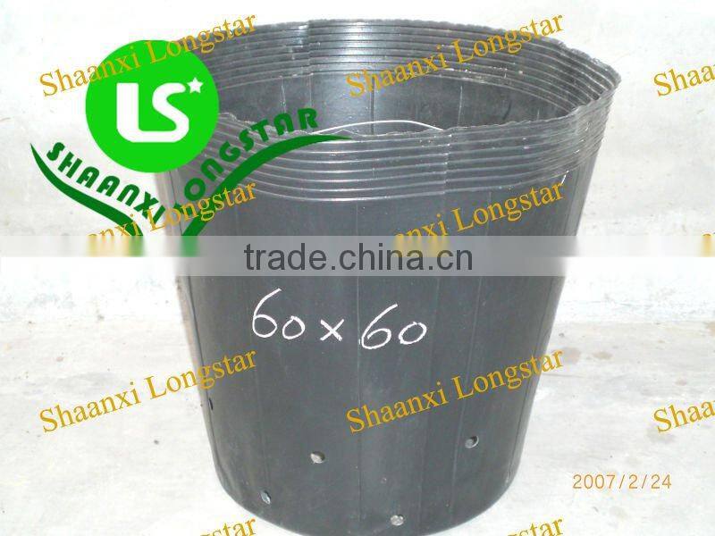 Plastic nursery pots and planters