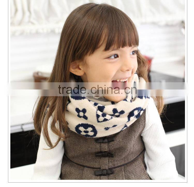 2014 Winter New Flower Pattern Baby Kids Knitted Circle Scarf