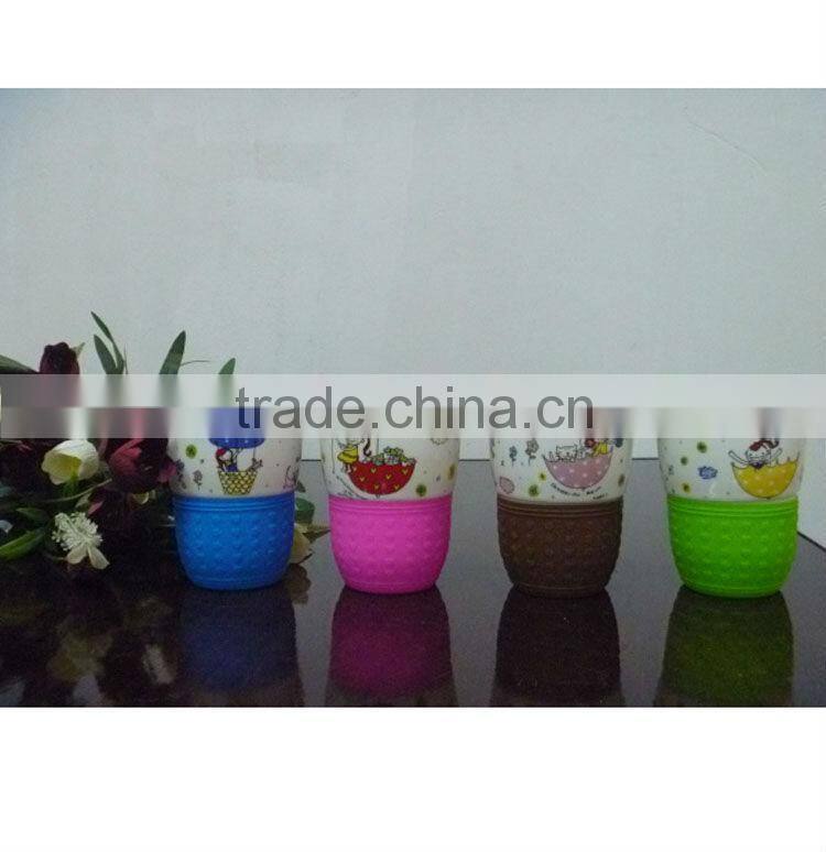 2012 newest porcelain coffee mug with silicon lid and bottom BY-SB2