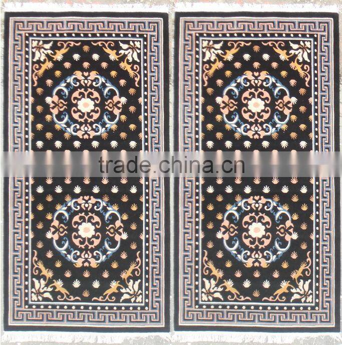 Handknotted woollen carpet