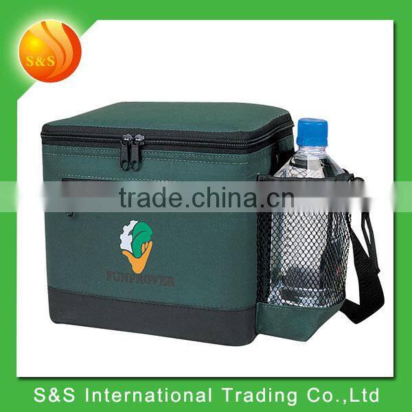 hot sell cheap lunch polyester cooler bag with font zipper pocket