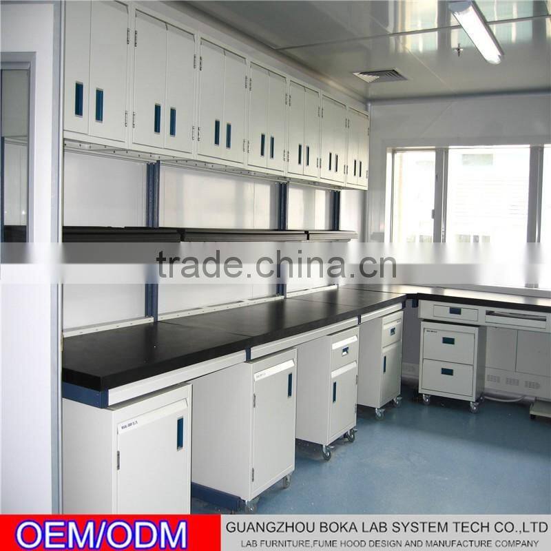 work bench with bench vice