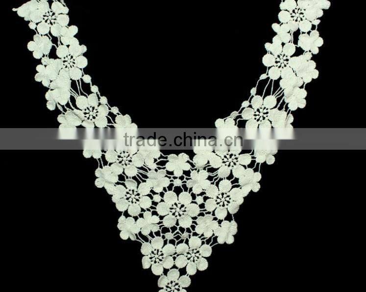 2014 New Design Cotton Water-soluable Lace Fabric Embroidery Guipure Flower Lace Collar