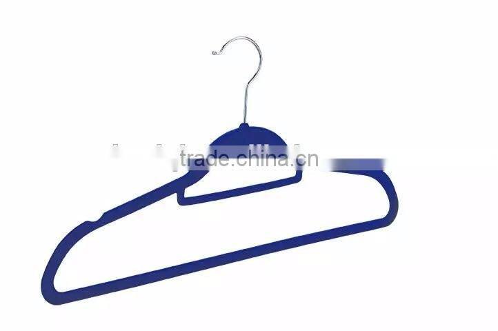 High Quality Black Plastic Velvet Hanger for Shirt