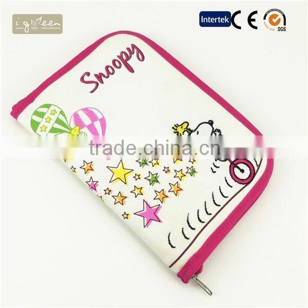 2016 latest fashion Canvas Snoopy Card Bag