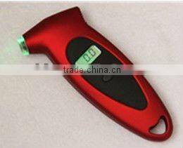 DIGITAL TIRE PRESSURE GAUGE