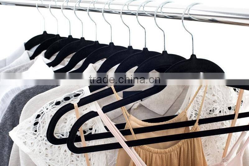 Non-Slip Velvet Clothes Hangers with Notched Frames, Suit Hanger, Flocked Hanger