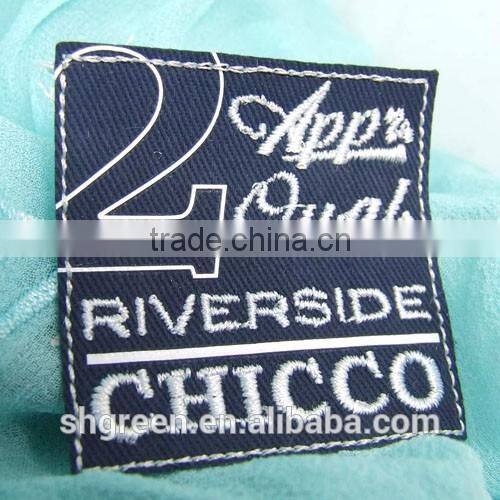 Textile embroidery patch with 3D logo