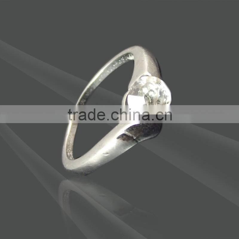 love rings with diamonds for lovers