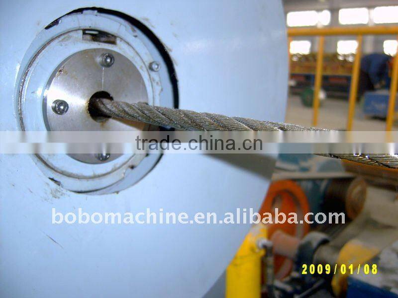 Metal wire rope swaging machine