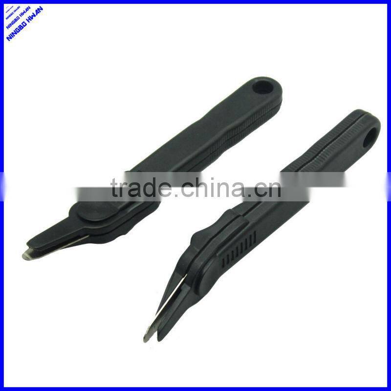 Cheap hand plier plastic staple remover with letter opener