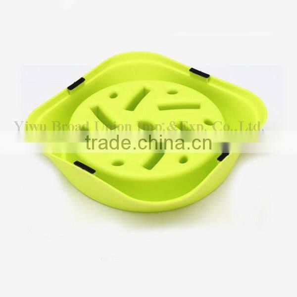 Factory Sale Plastic Slow Feed Dog Bowl Travel Dog Food Bowl