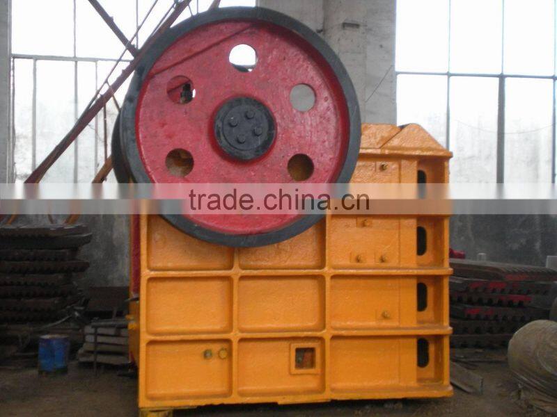 big black rock crusher for quarry