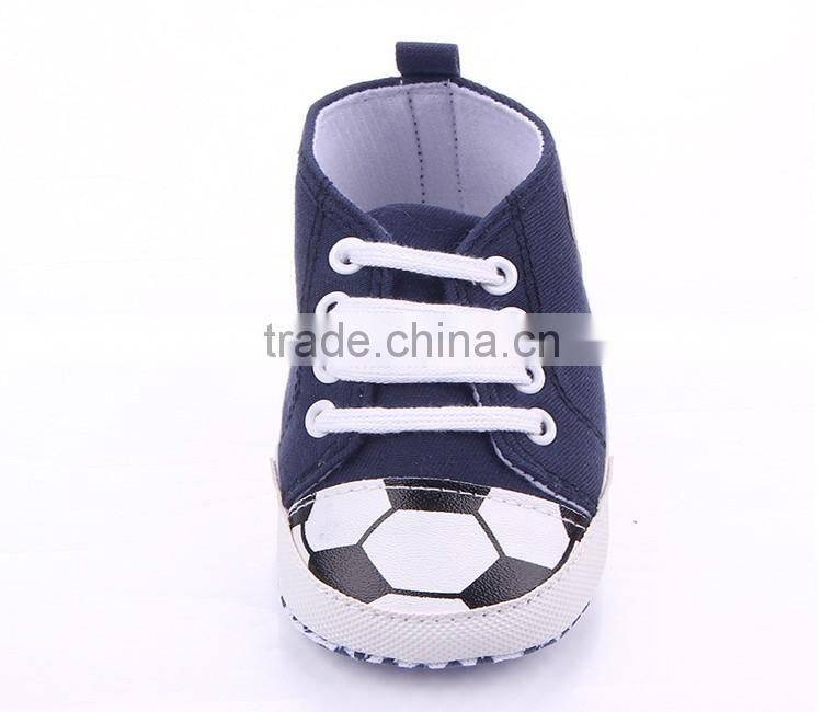Simplicity style baby world cup soccer shoes