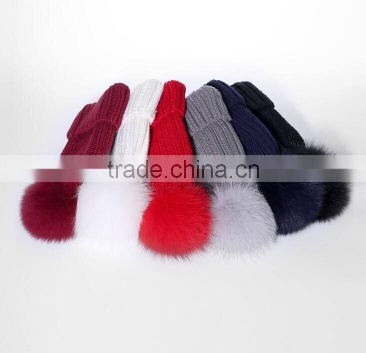 Wholesale Fashion Ladies Printed Real Fur Detachable Pom Pom Beanie Cap