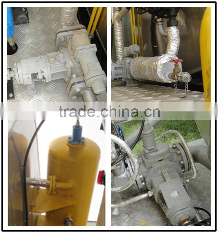 Stone spreader machine,8500L Asphalt Tank and 12000L Stone Tank Asphalt Macadam Spreader