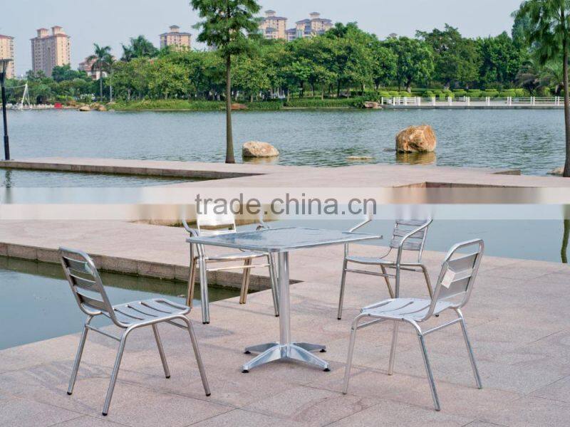 Outdoor round rattan sofa bed patio hotel sofa YPS056
