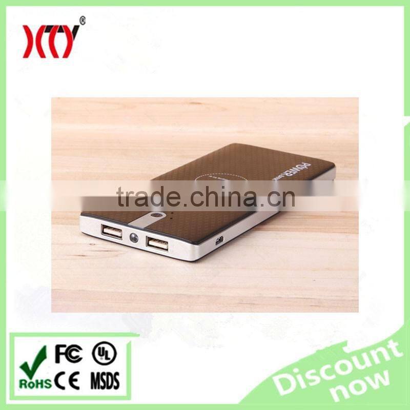 8000mAh QI wireless power bank and Lithium polymer battery charger with dual usb output