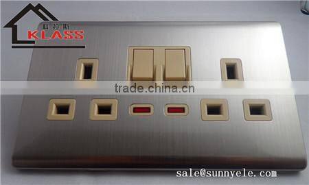 Global universal function 16amp 3 pin plug wall socket with 5V USB charger european male electrical wall socket