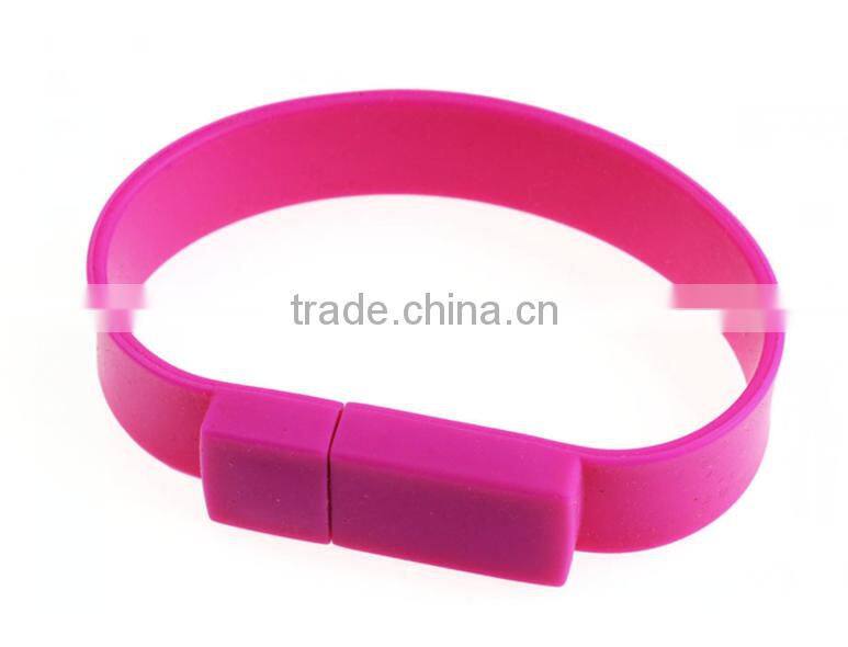 2016 Popular custom logo silicone USB bracelet cable
