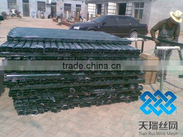Europe welded triangle bending fence /welded folding fence