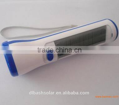China factory price super bright 5 leds solar flashlight with FM radio