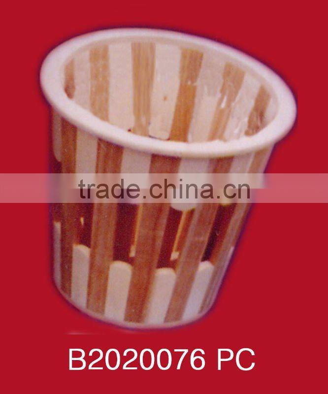 ecorative novelty wood trash cans