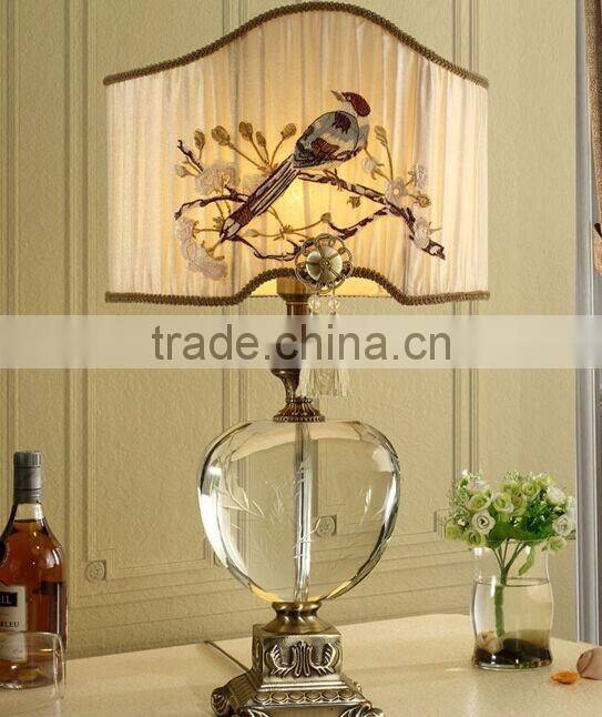 Finely Cast Exquisite Chinoiserie Style Brass and Crystal Table Reading Lamp with Beautiful Embroidered Lampshade BF12-04124a