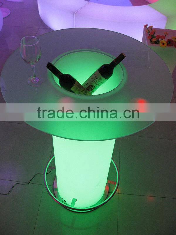 led lighting luminous ice bucket , Fashion outdoor led furniture LED Cocktail Table for LED Event Lighting