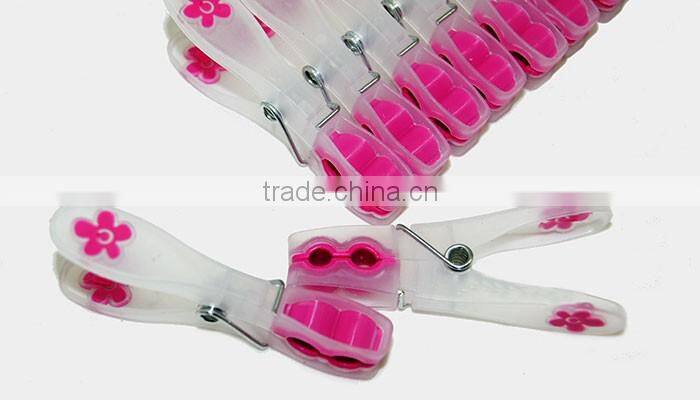 packed into plastic basket new material spring strong printed clothes pin