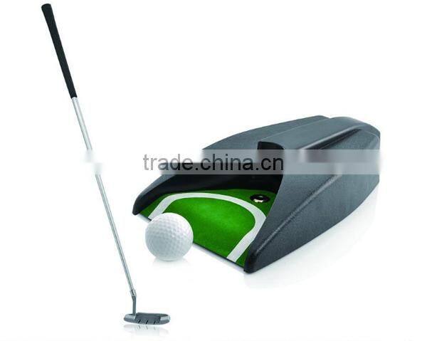Golf Putter Training Set with Artificial Turf Golf Ball Return